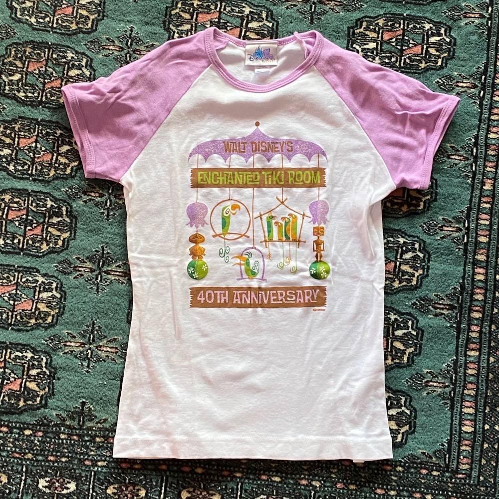 RARE Disneyland SHAG 40th Anniversary Enchanted Tiki Room T-shirt Woman Size M